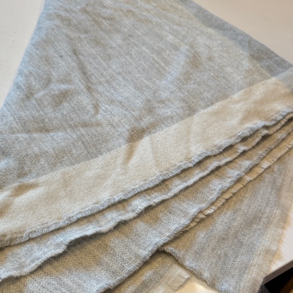 A New Day Travel Shrug Lightweight Soft Poncho, Grey, One Size - Picture 6 of 6